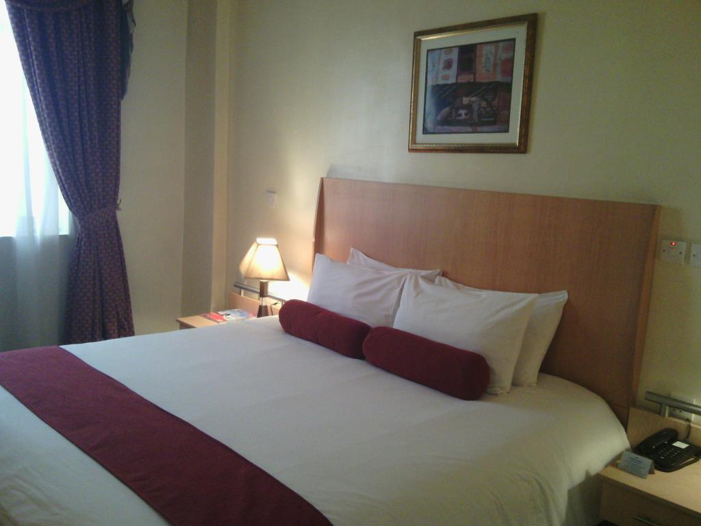 Protea Hotel Asokoro Abuja Room photo