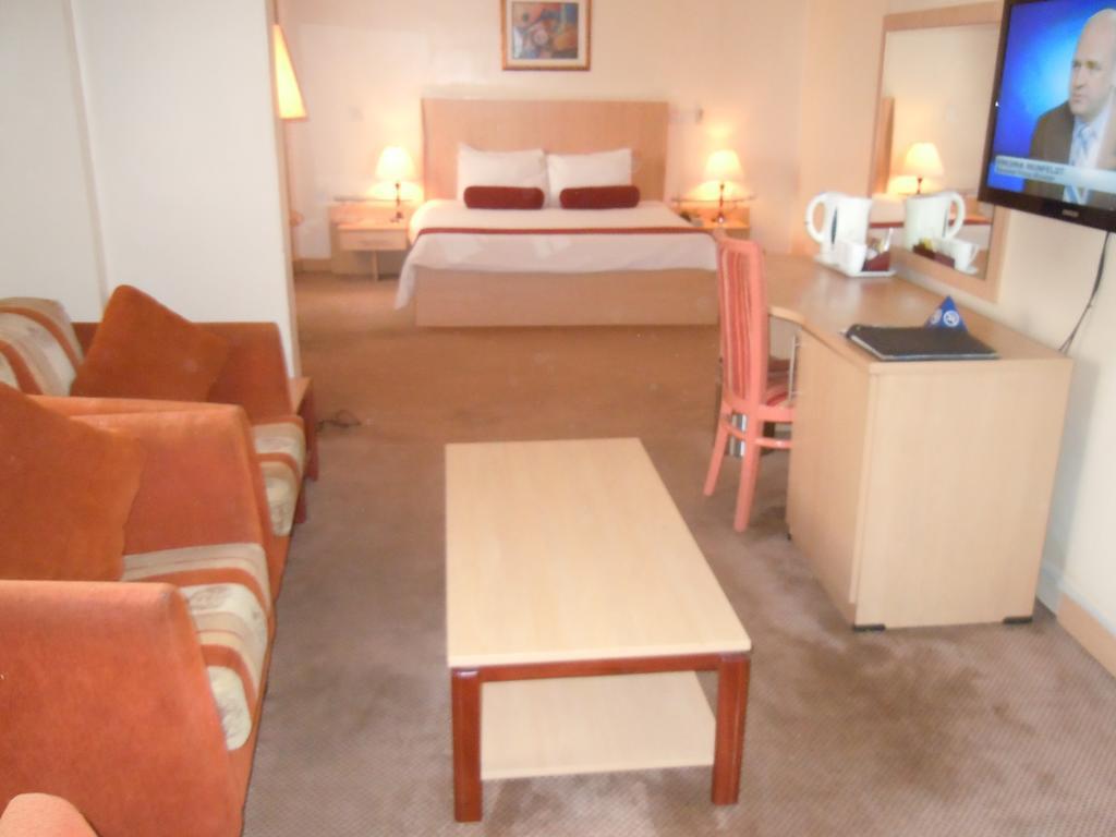 Protea Hotel Asokoro Abuja Room photo