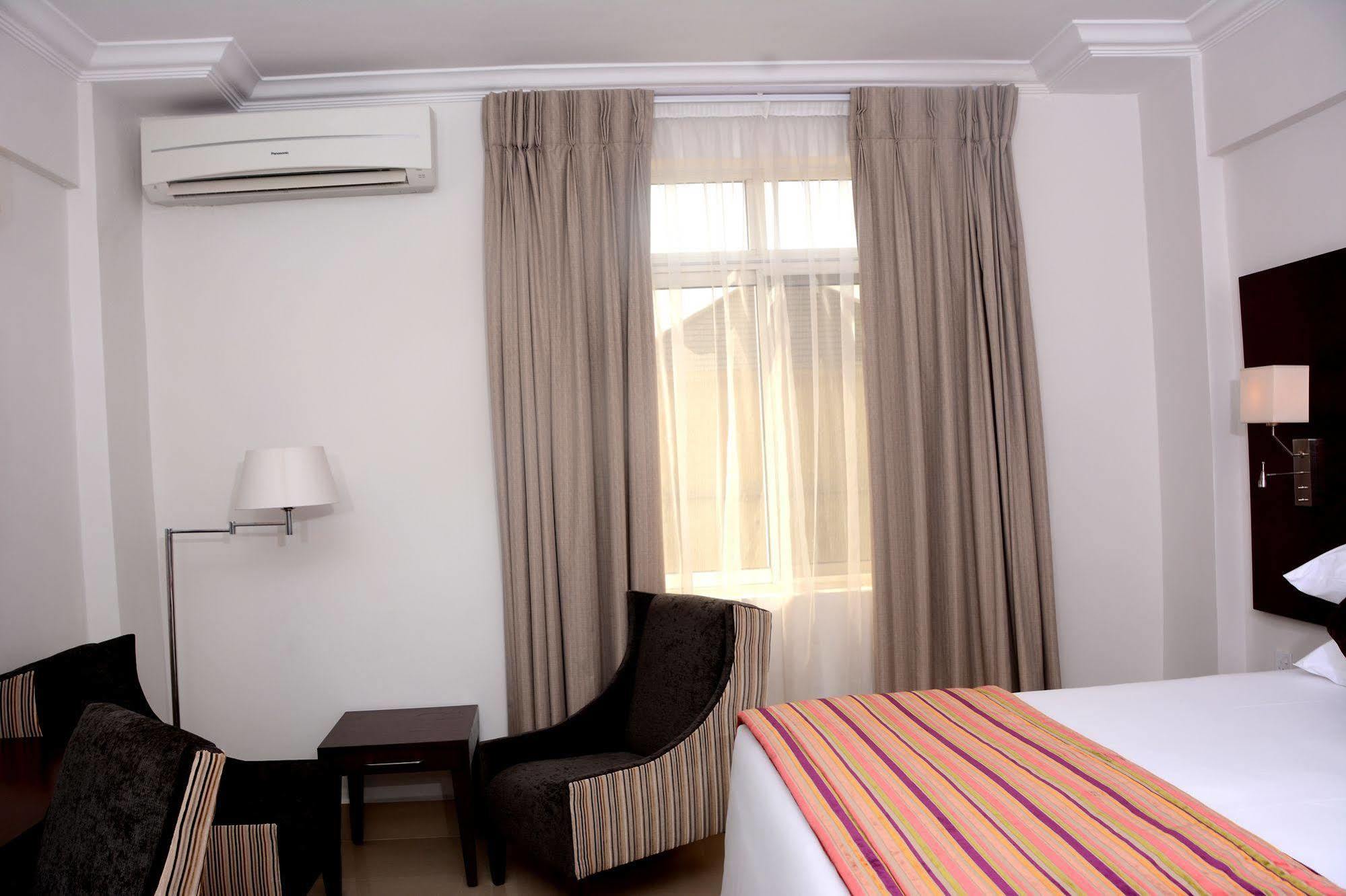 Protea Hotel Asokoro Abuja Exterior photo