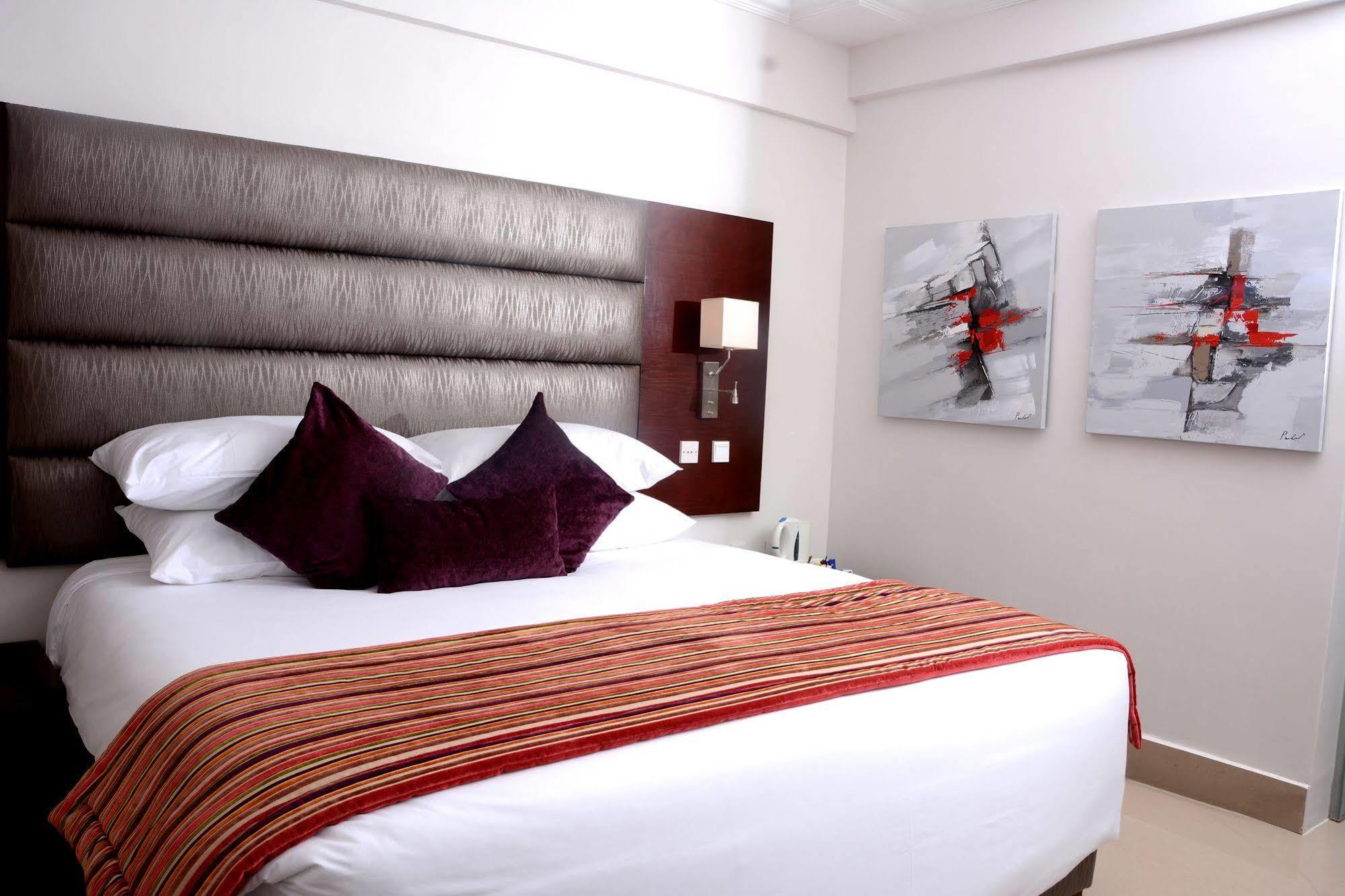Protea Hotel Asokoro Abuja Exterior photo
